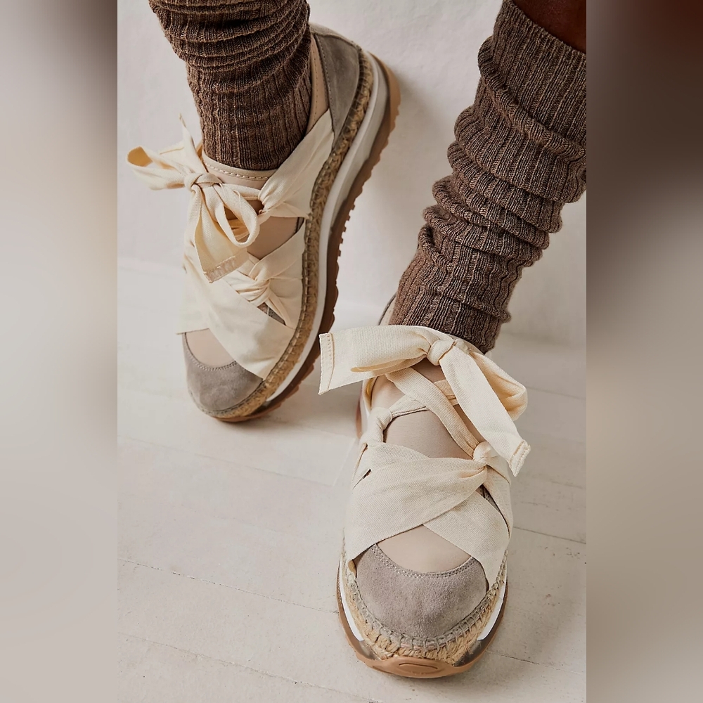 Free People Chapmin Espadrille Sneakers - Size 38 - Picture 5 of 13